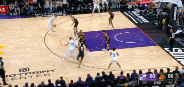 菜鸟丨卡斯尔15中10新高33分 “大方脑袋”科利尔15+13连中关键球